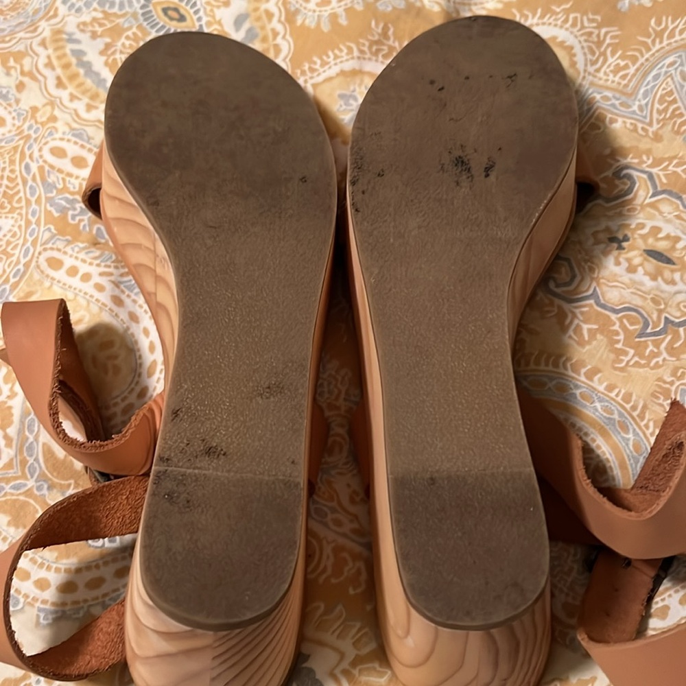 👡 Nisolo “Sarita” Wooden & Leather Wedge Sandal 🌞 - Picture 7 of 10